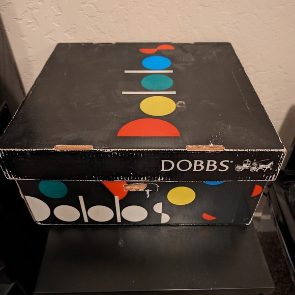 Hat - Picture 1 of 6